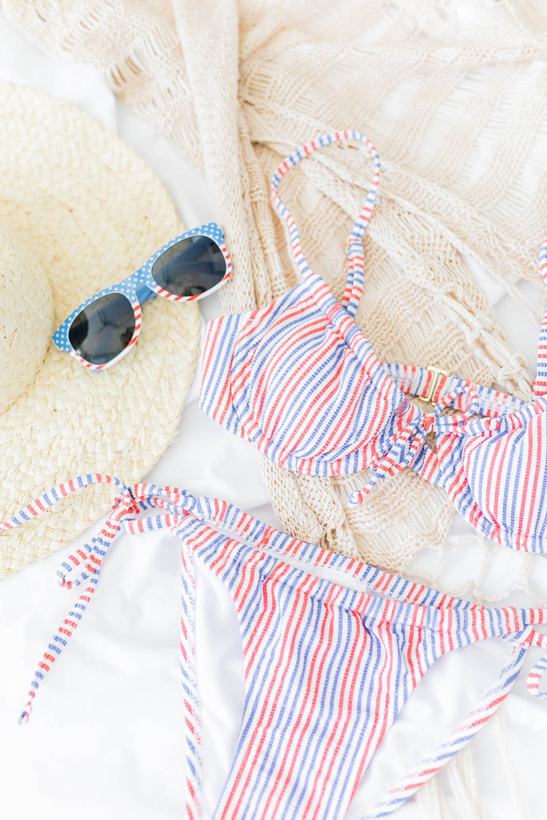 must-have summer accessories straw hat, sunglasses, bikini