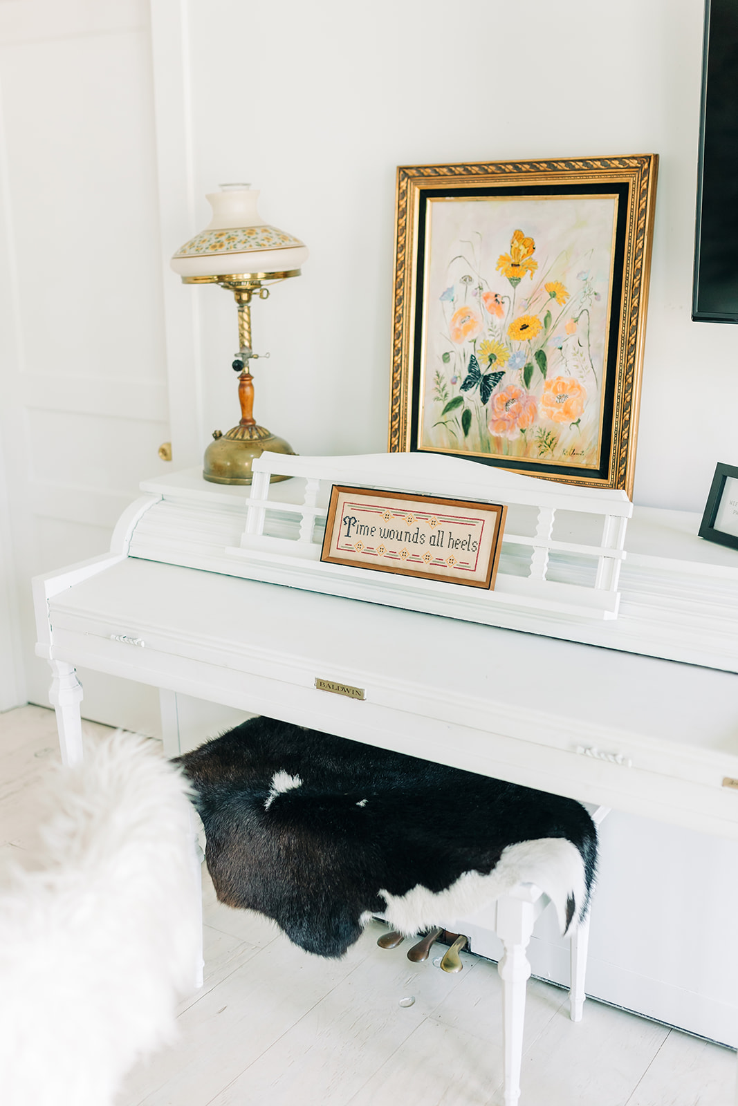 vintage white piano